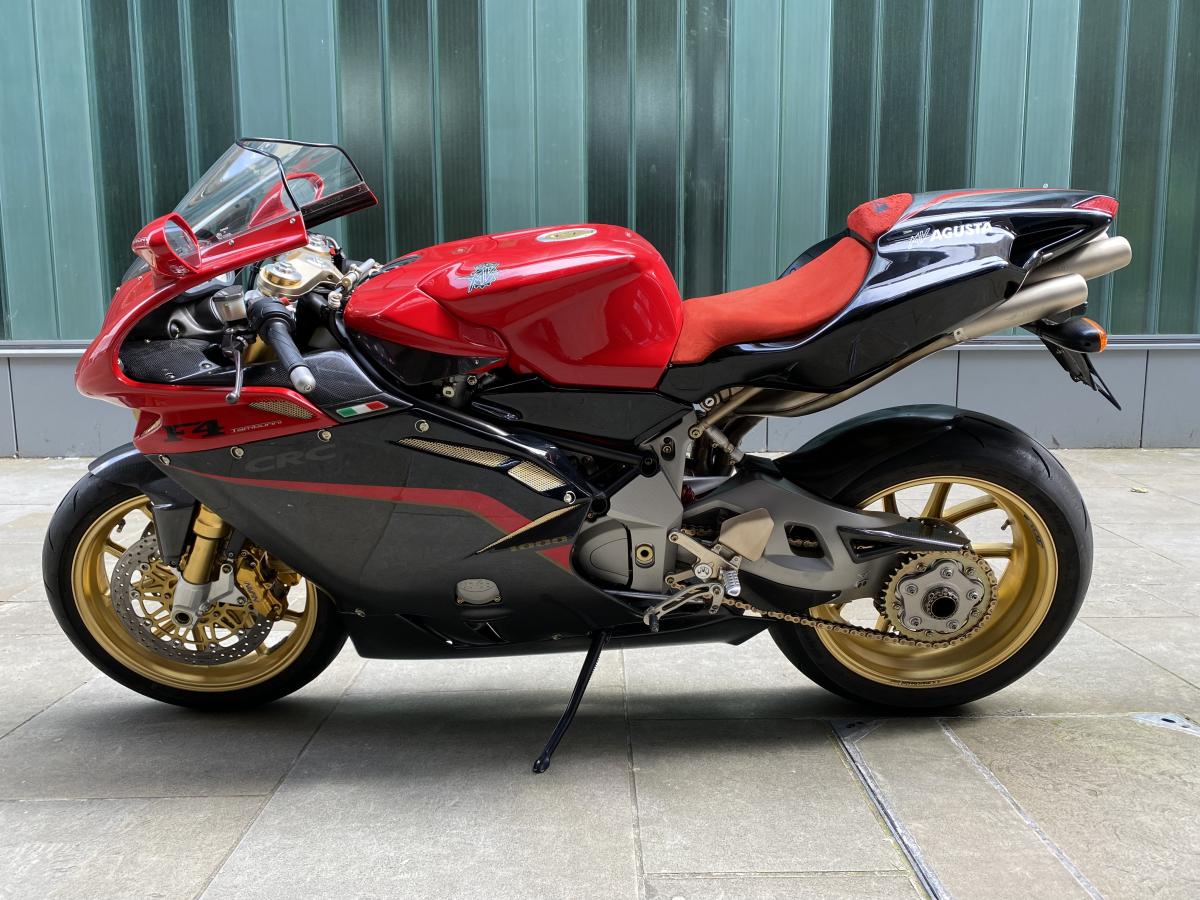 
								MV AGUSTA F4 1000 RR full									