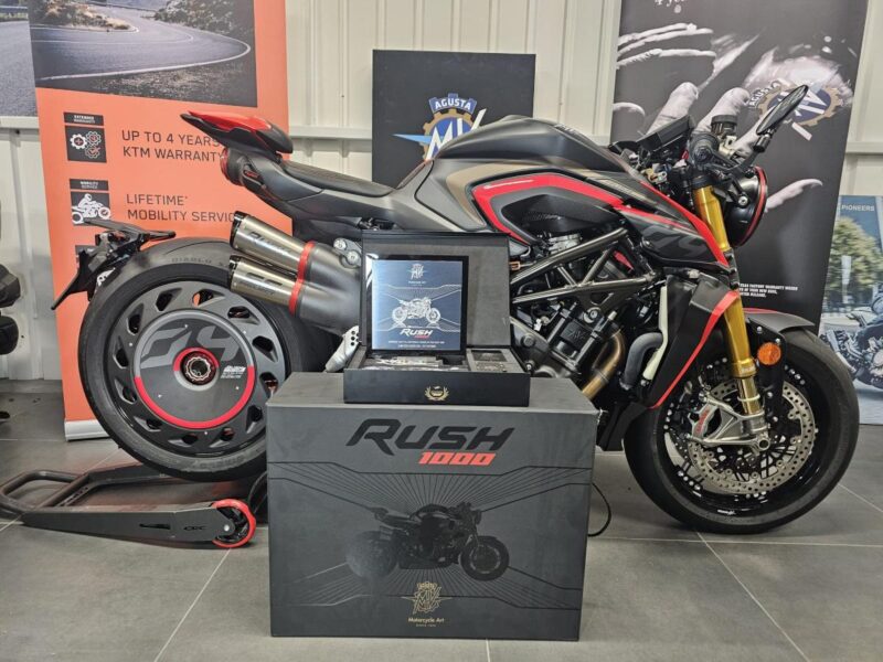 MV AGUSTA RUSH 1000