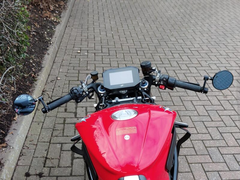 MV AGUSTA BRUTALE 1000RR