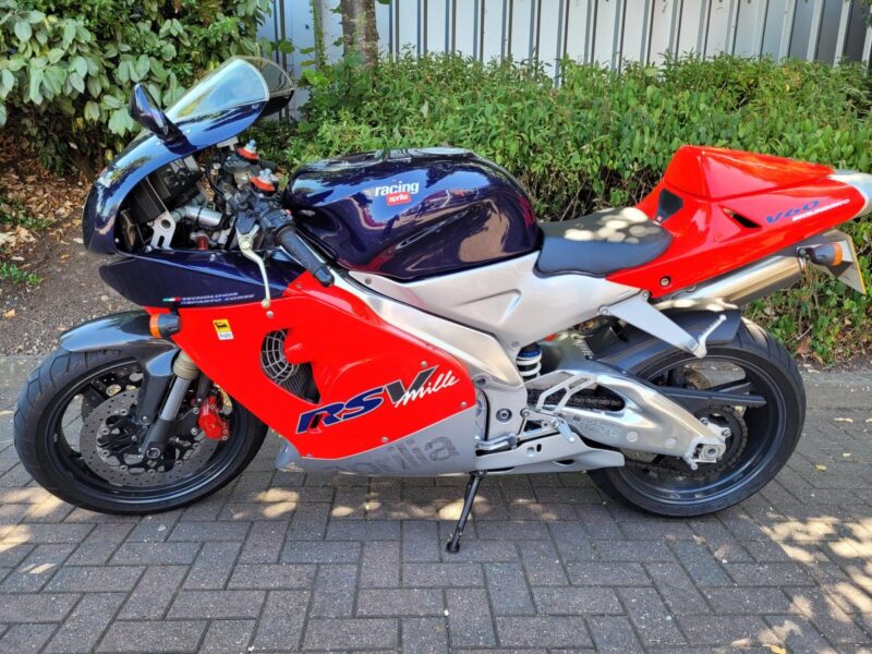 APRILIA RSV1000 MILLE