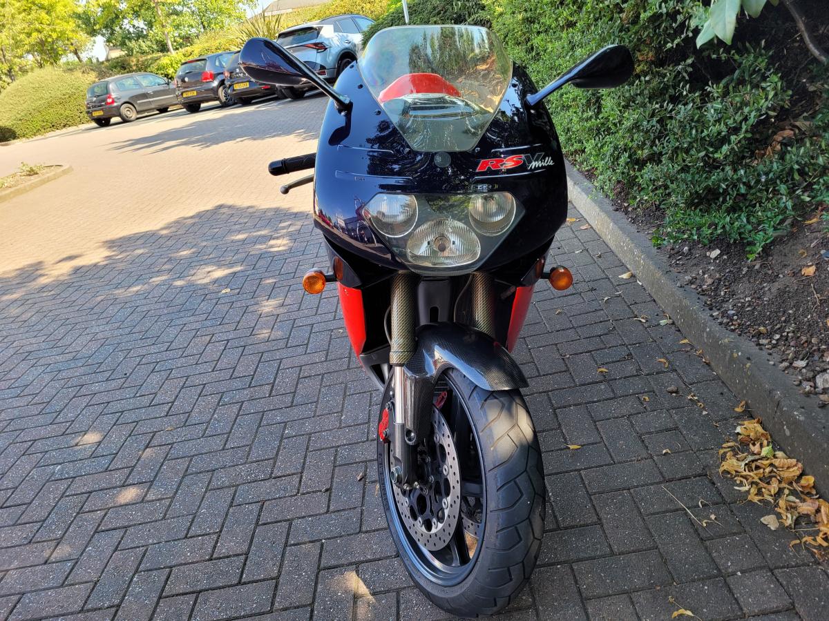 
								APRILIA RSV1000 MILLE full									