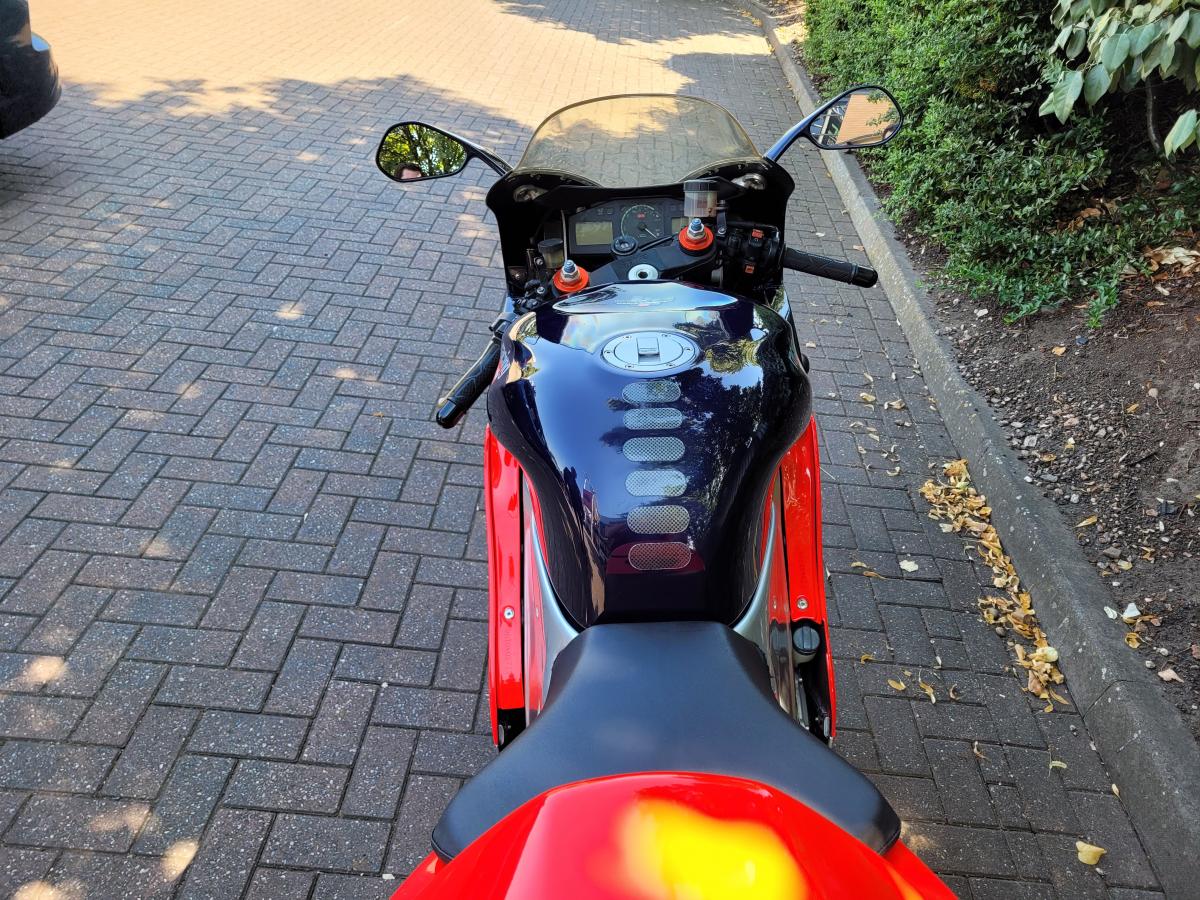 
								APRILIA RSV1000 MILLE full									