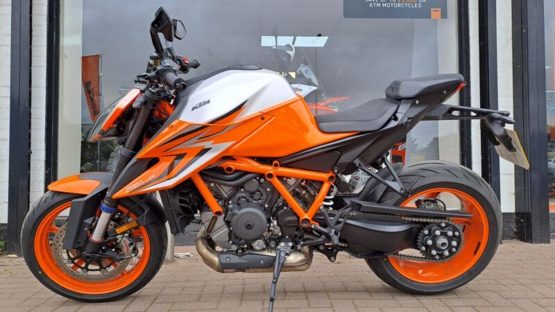 KTM SUPERDUKE EVO