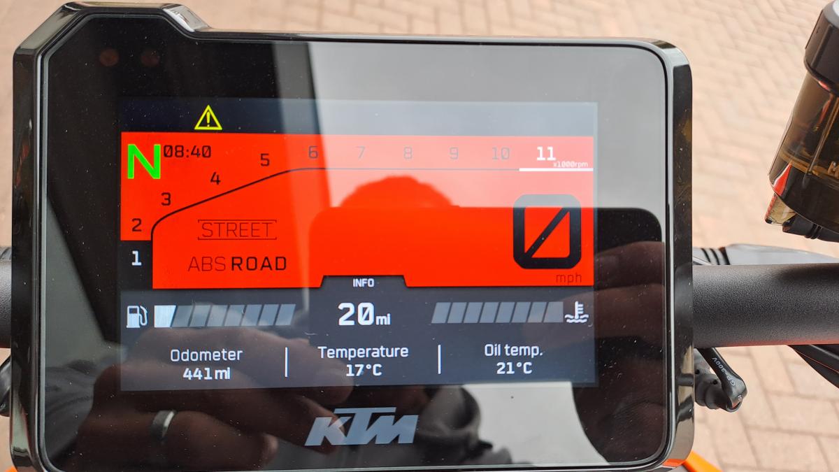 
								KTM SUPERDUKE EVO full									