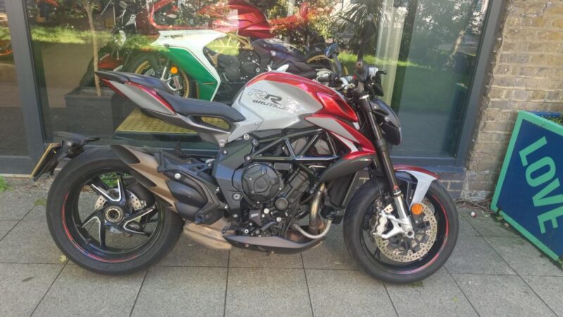 MV AGUSTA BRUTALE 800 RR SCS