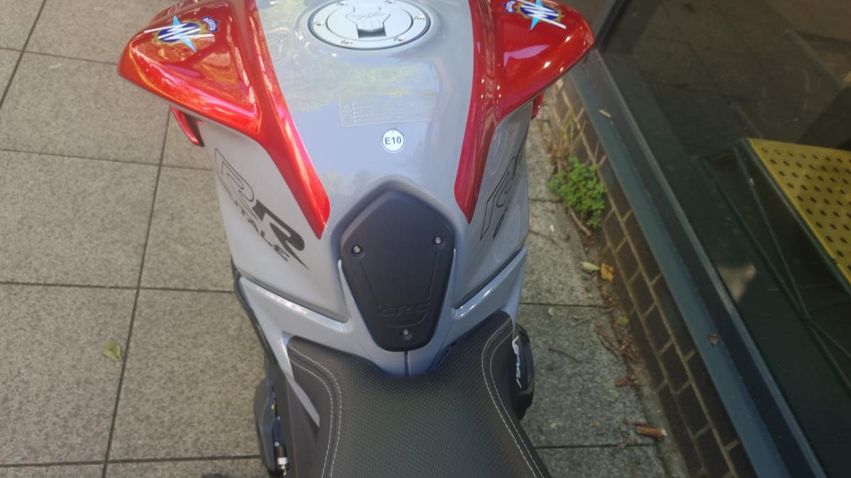 
								MV AGUSTA BRUTALE 800 RR SCS full									