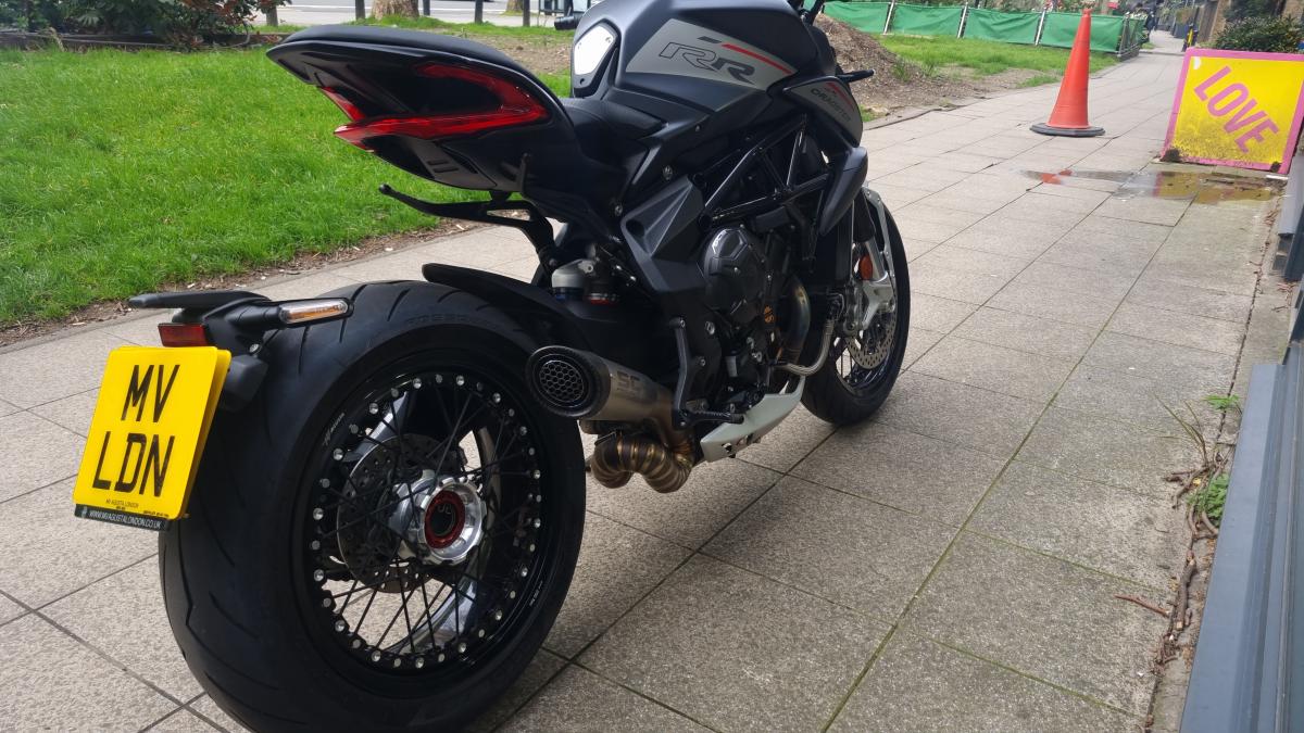 MV AGUSTA DRAGSTER  800 RR