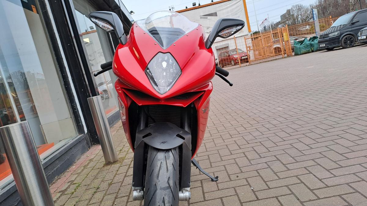
								MV AGUSTA F3 ROSSO full									