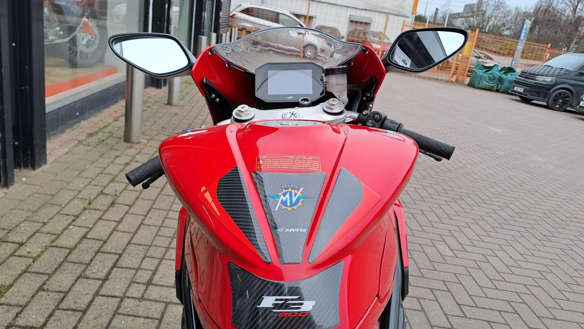 
								MV AGUSTA F3 ROSSO full									