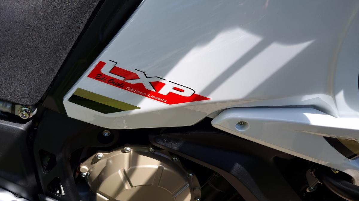 
								MV Agusta LXP Orioli full									