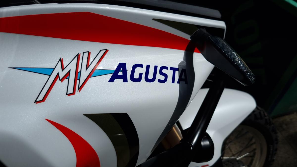 
								MV Agusta LXP Orioli full									