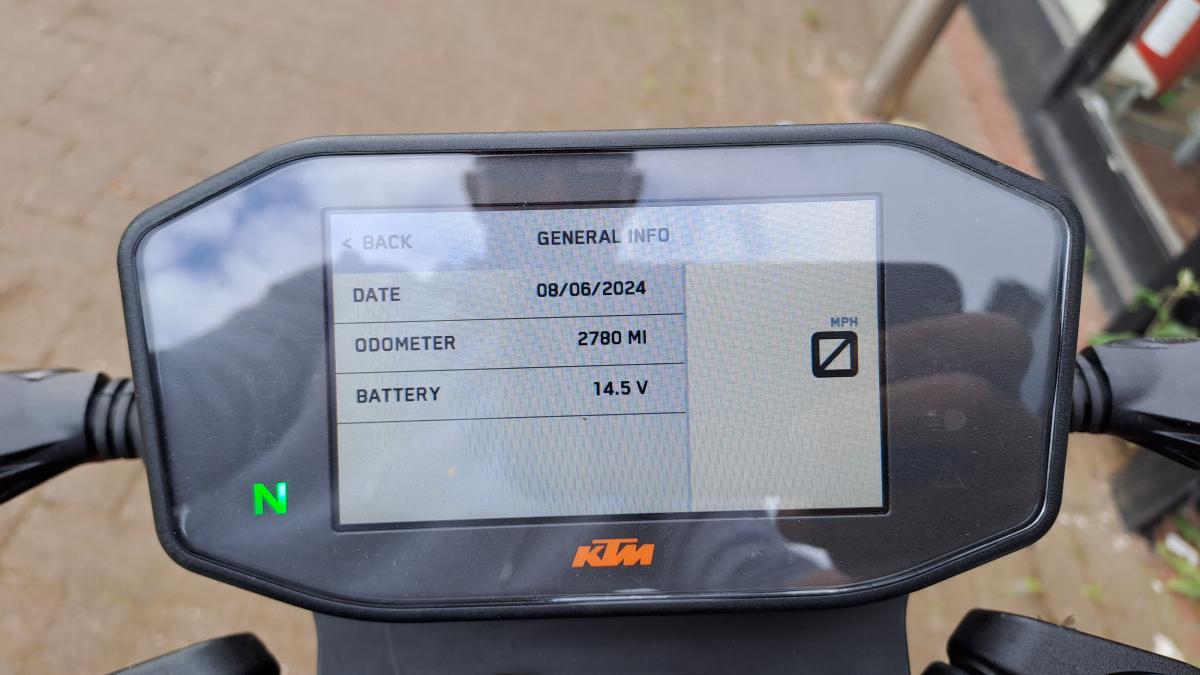 
								KTM 790 DUKE full									