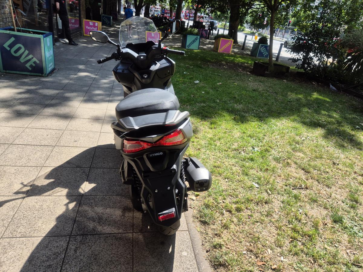 
								KYMCO XTOWN 125 full									