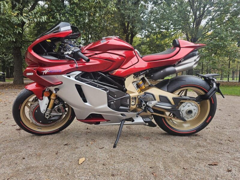 MV AGUSTA Superveloce 1000 Serie Oro