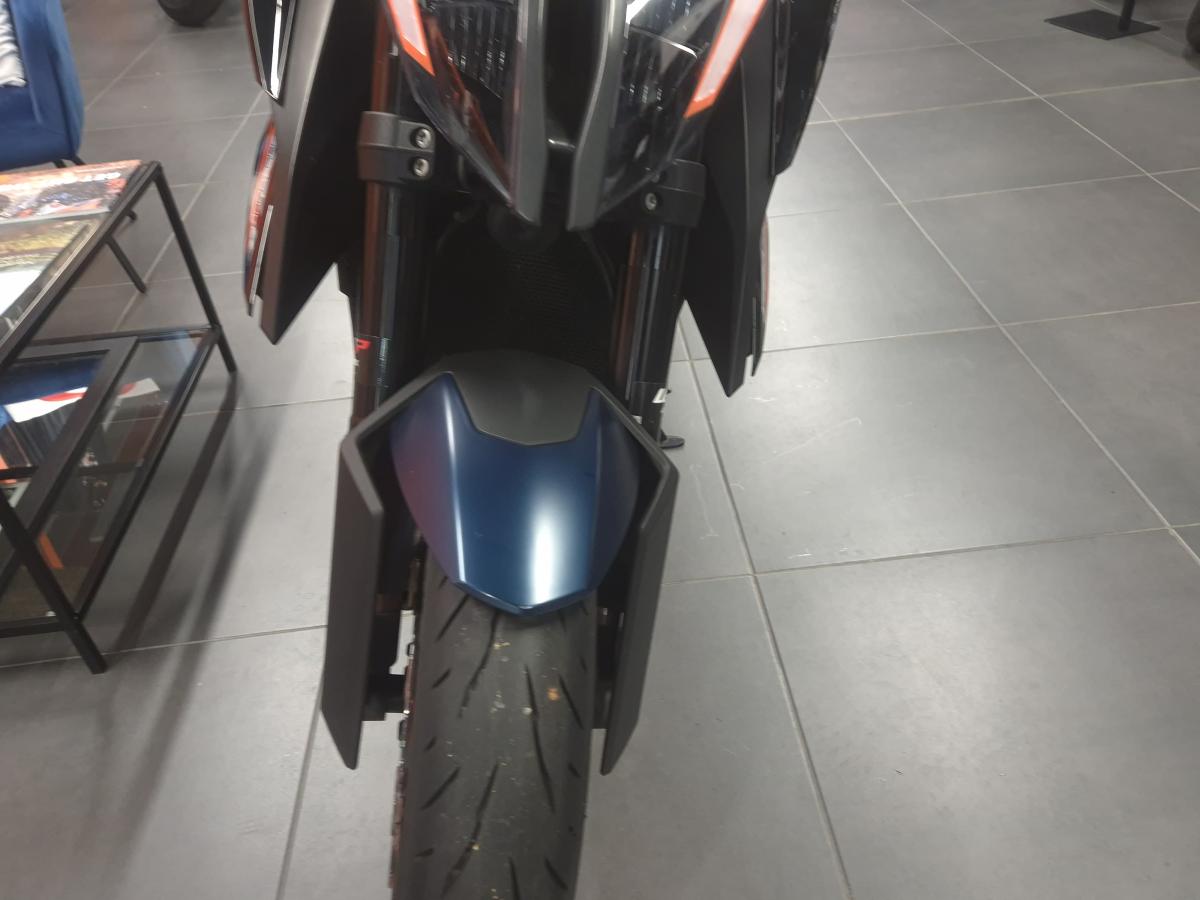 
								KTM 1290 SUPERDUKE R full									