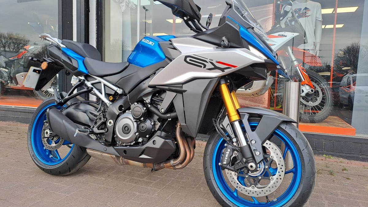 
								Suzuki GSXS 1000 X RREM4 GSXS 10 full									