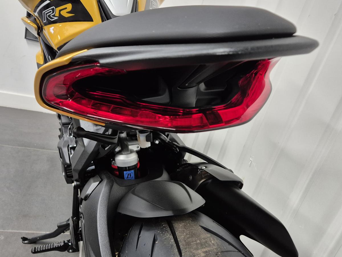 
								MV AGUSTA DRAGSTER 800 RR SCS full									