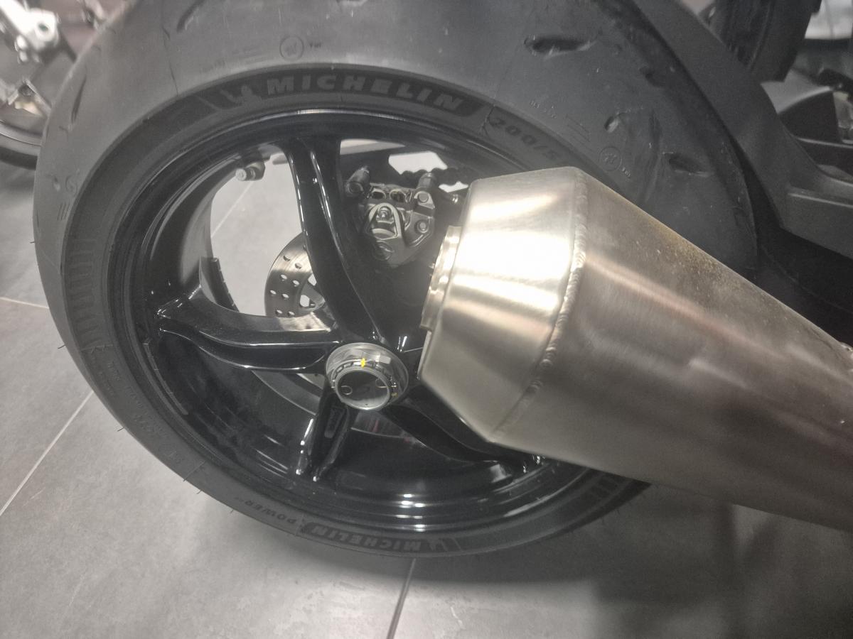 
								KTM 1390 Superduke R EVO full									