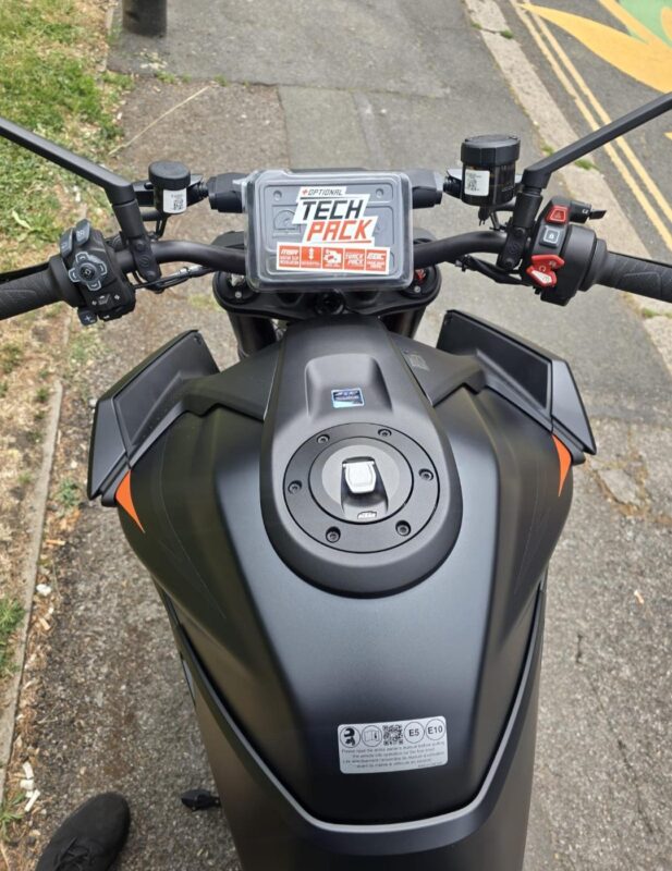 KTM 1390 SUPERDUKE R