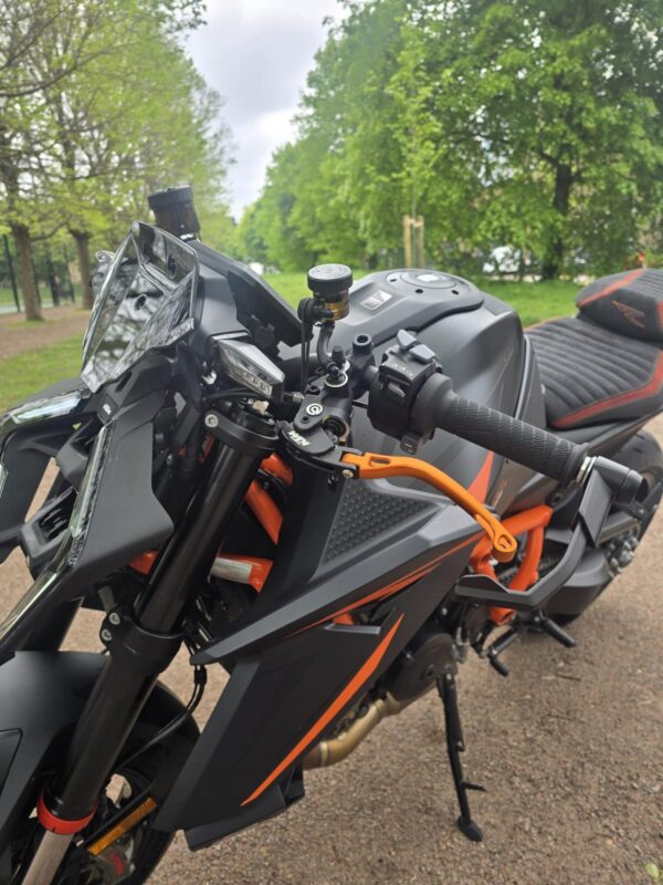 KTM 1390 SUPERDUKE R
