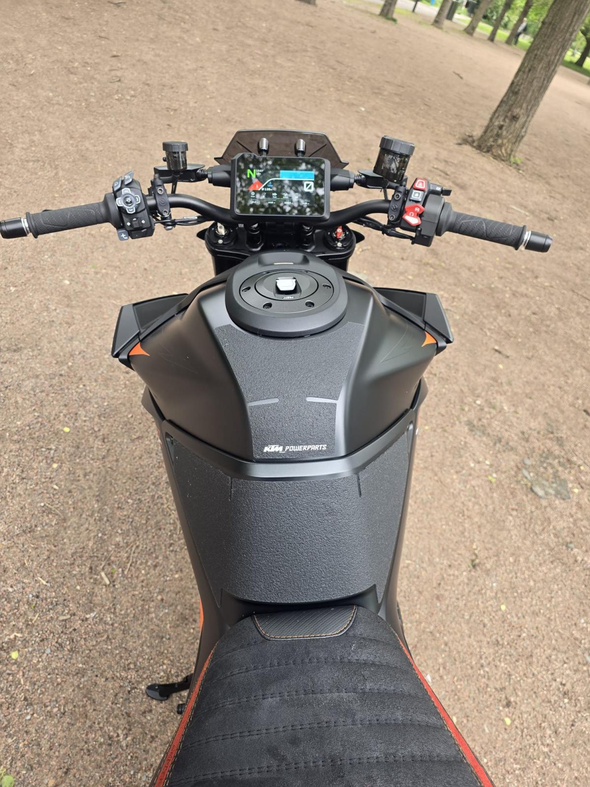 KTM 1390 SUPERDUKE R