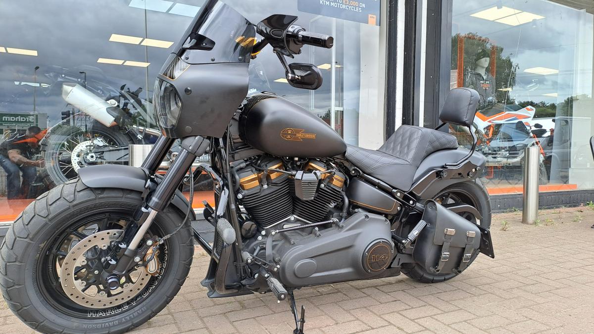 HARLEY-DAVIDSON FXFBS FAT BOB 114 1868 20