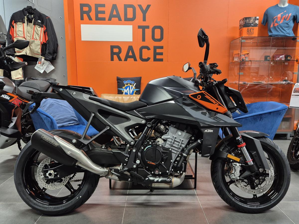 KTM 990 DUKE