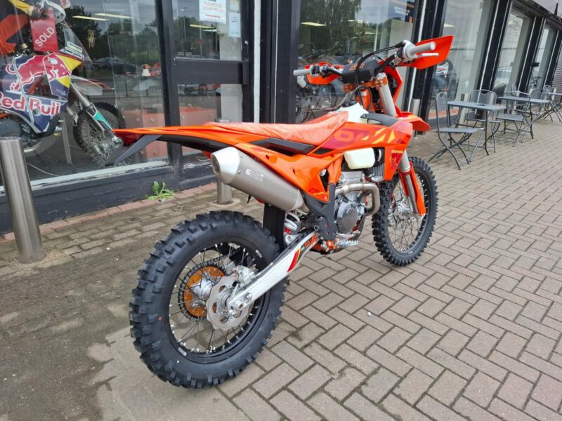 KTM 350 EXC-F SIX DAYS