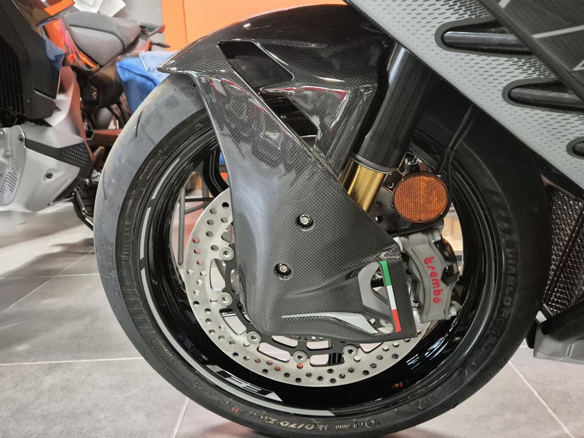 
								MV AGUSTA F3 RR full									