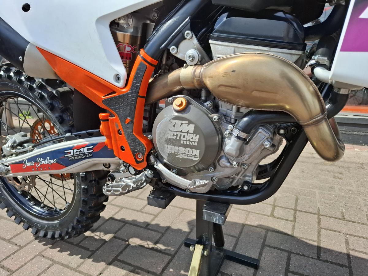 
								KTM 250 SX-F full									