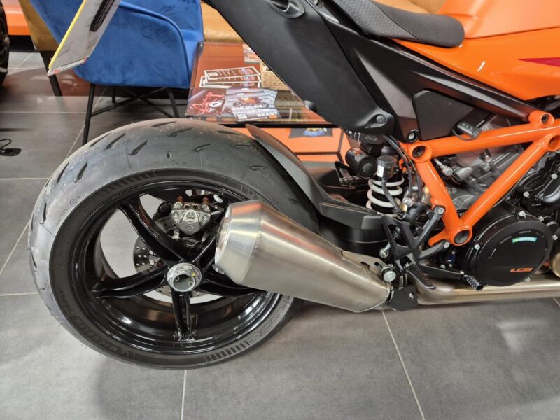 KTM 1390 Superduke R Evo