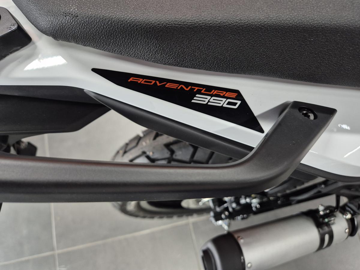 
								KTM 390 ADVENTURE full									