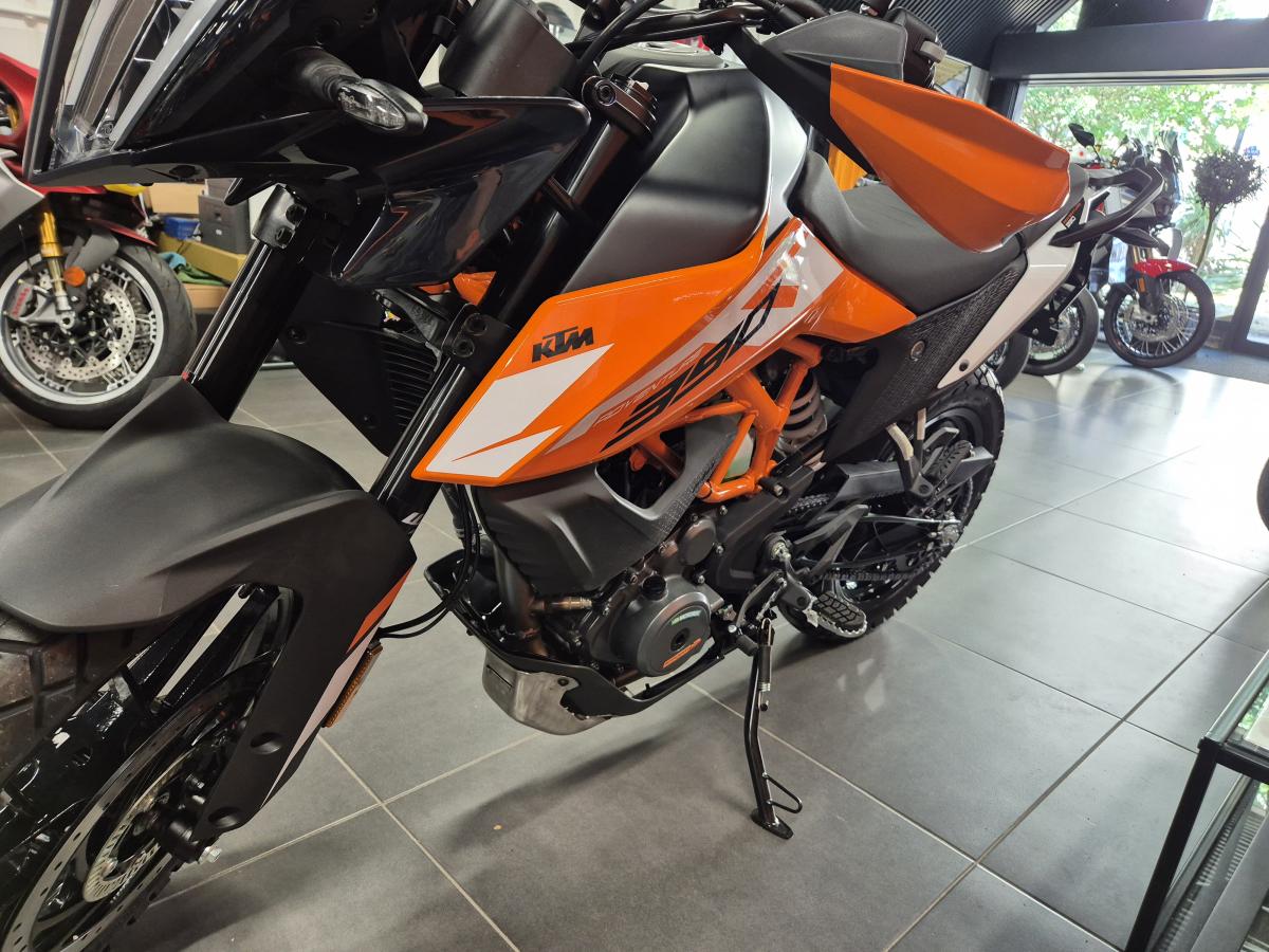 
								KTM 390 ADVENTURE full									