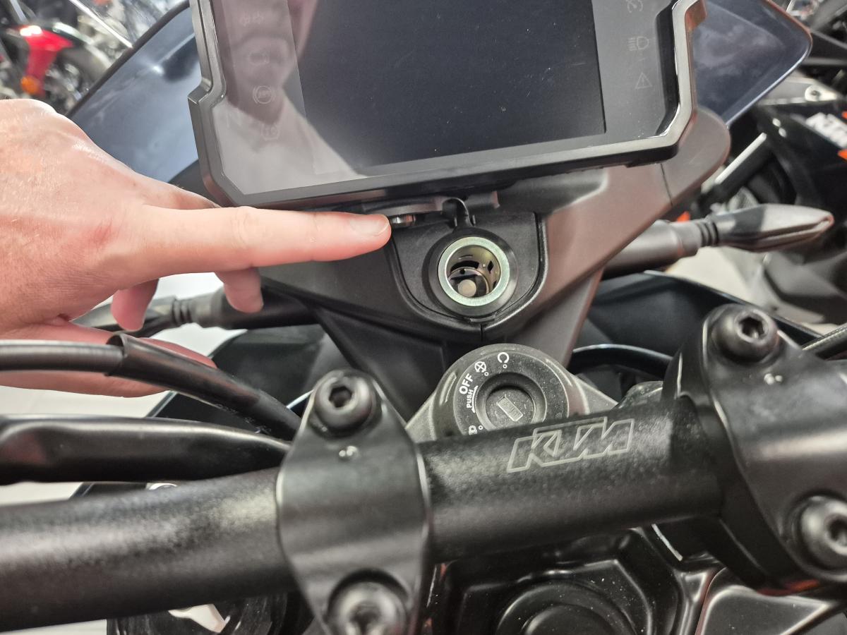 
								KTM 390 ADVENTURE full									