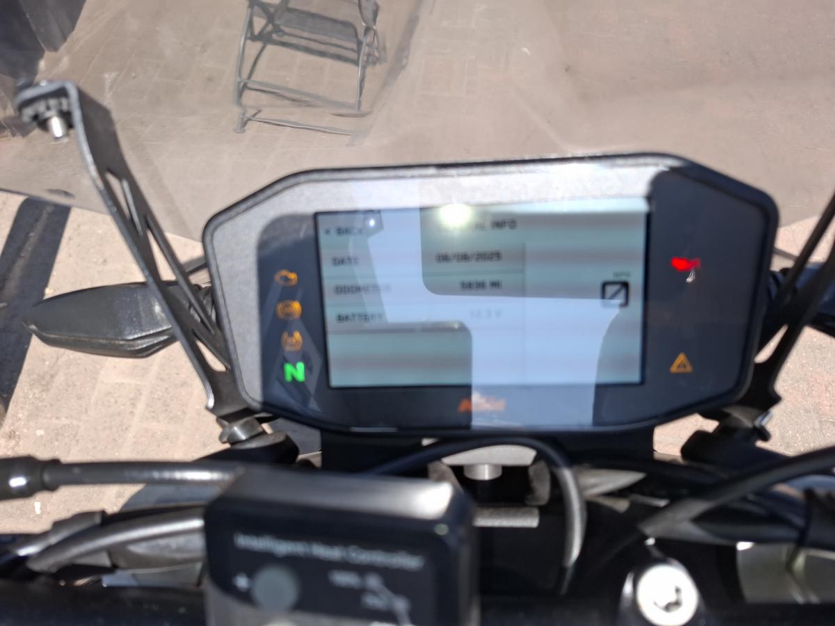
								KTM KTM 790 DUKE full									