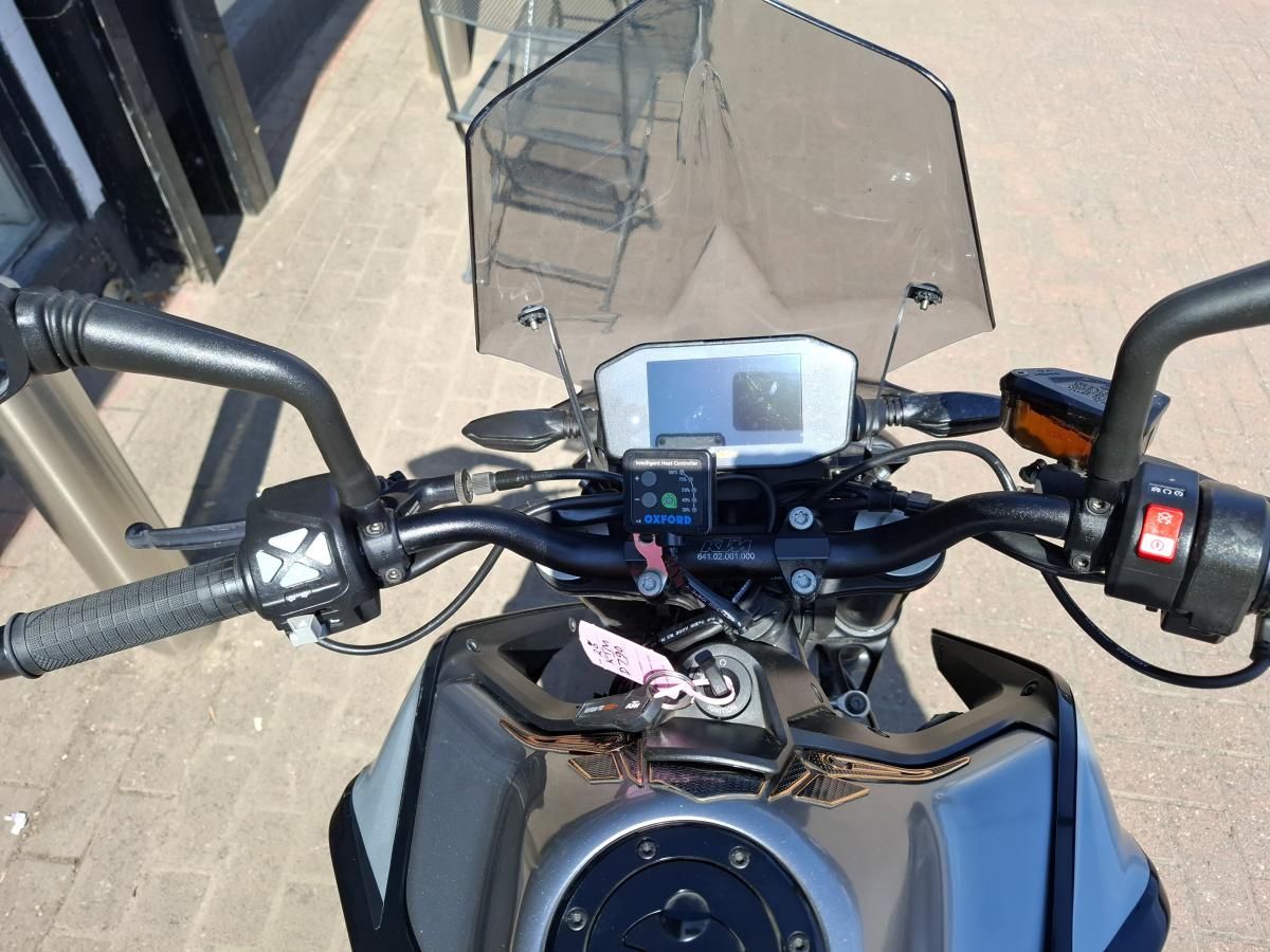
								KTM KTM 790 DUKE full									