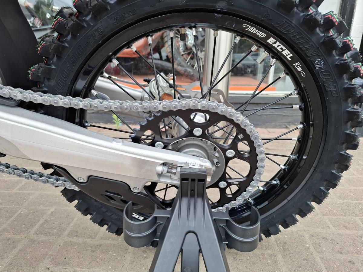 
								KTM 125 SX full									