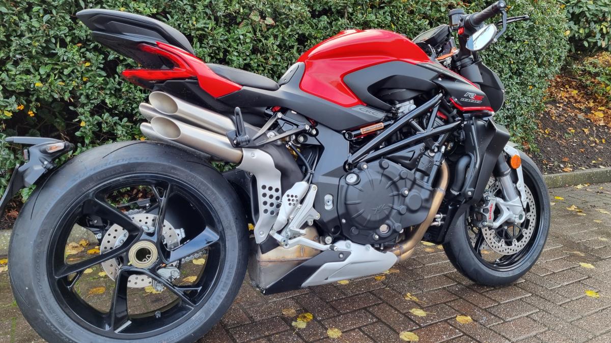 MV AGUSTA Brutale 1000 RS