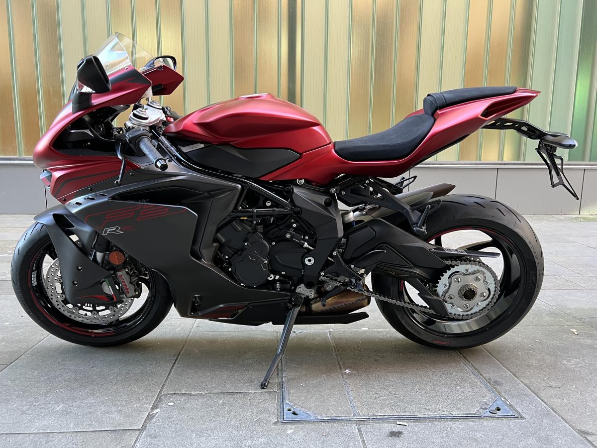 
								MV AGUSTA F3 RR full									