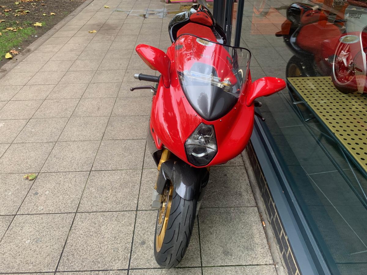 
								MV AGUSTA F4 1000 full									