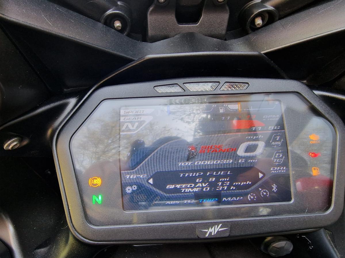 
								MV AGUSTA TURISMO VELOCE full									