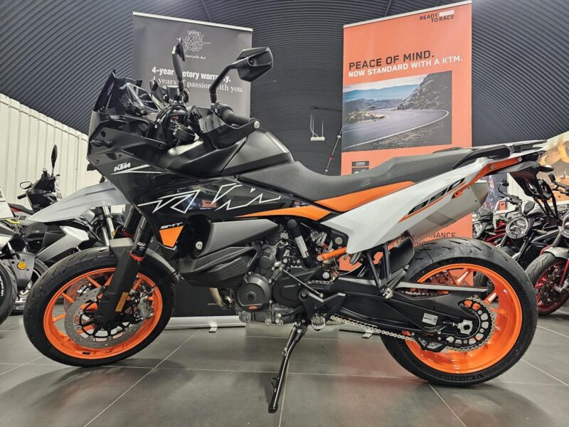 KTM 890 SMT