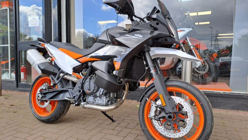 KTM 890 SMT