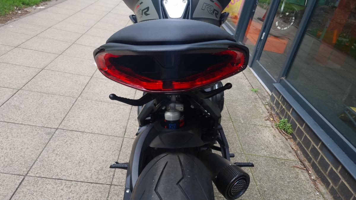 
								MV AGUSTA DRAGSTER  800 RR full									