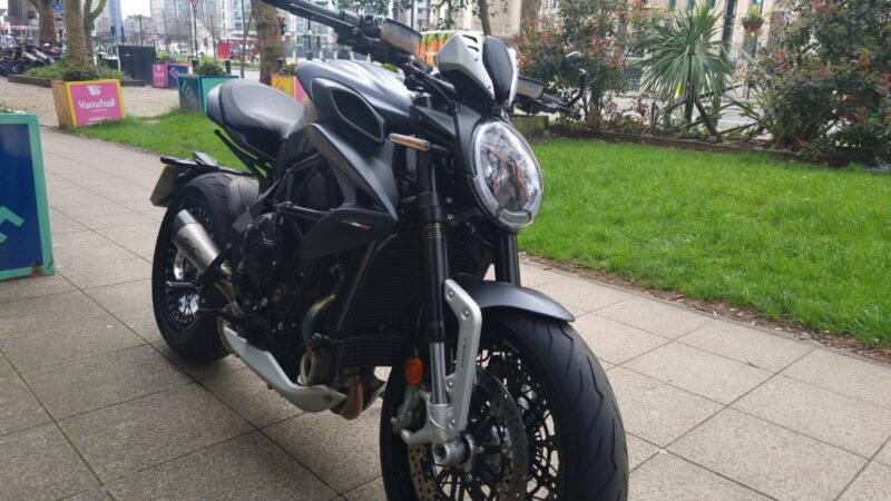 MV AGUSTA DRAGSTER  800 RR