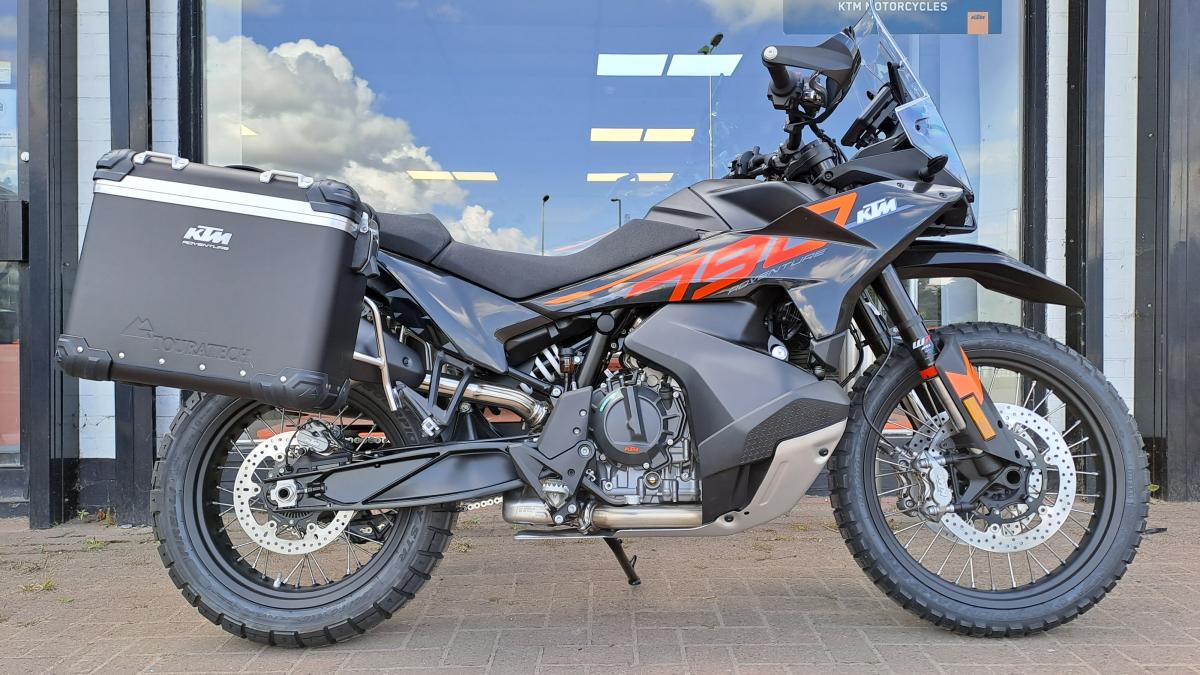 KTM 790 ADVENTURE
