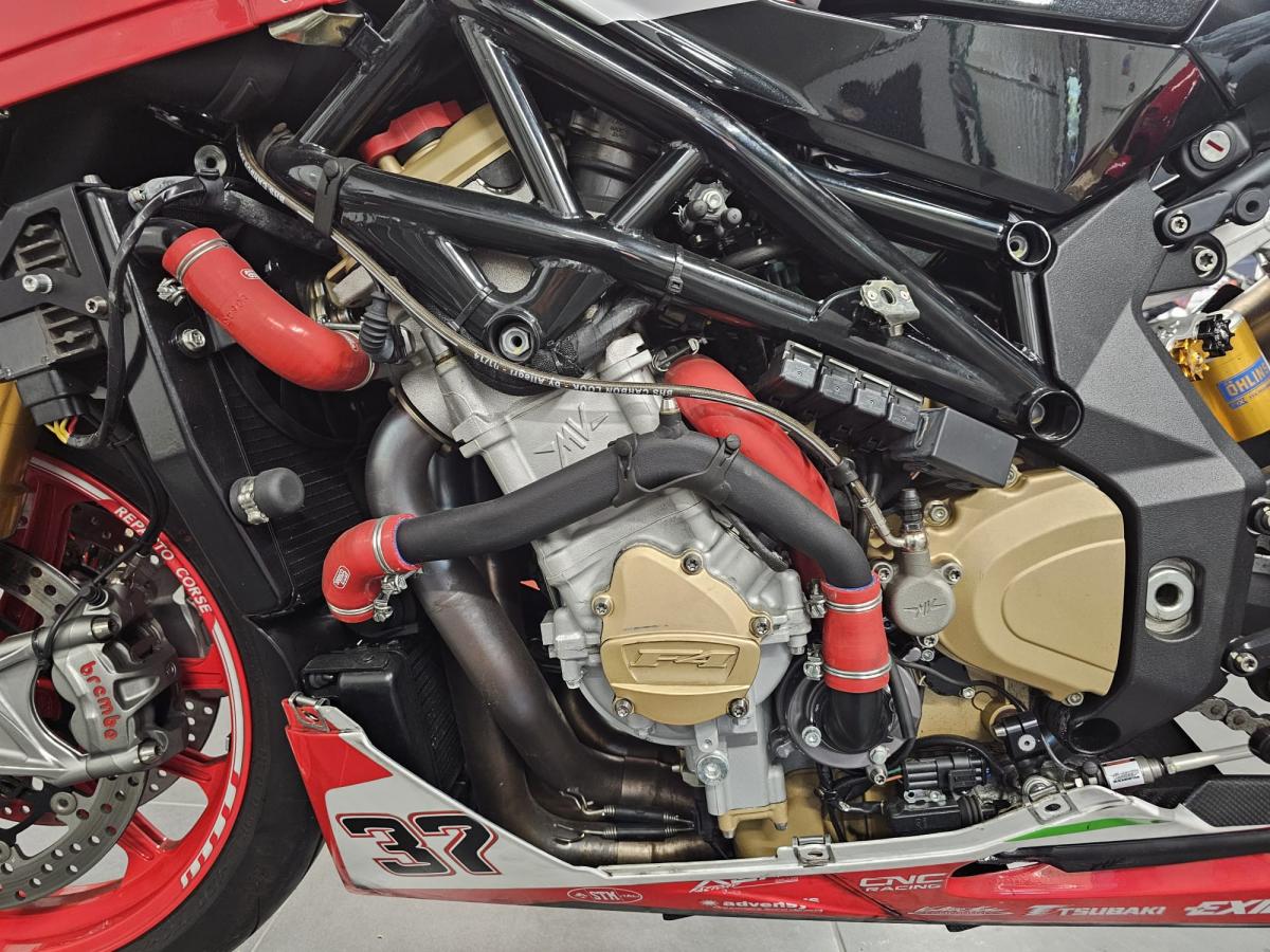 
								MV AGUSTA F4 1000 RC EUR EAS ABS full									