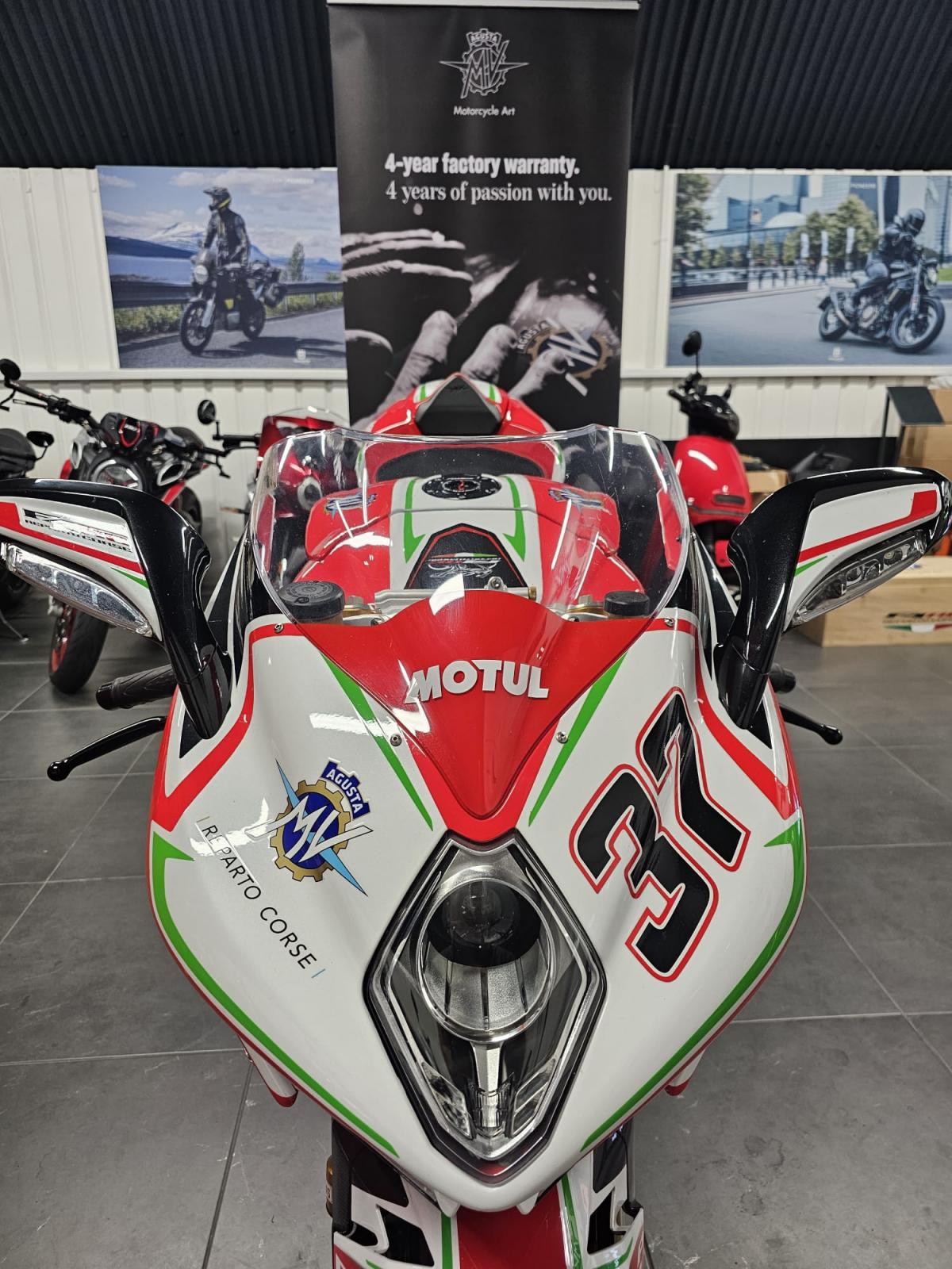 
								MV AGUSTA F4 1000 RC EUR EAS ABS full									