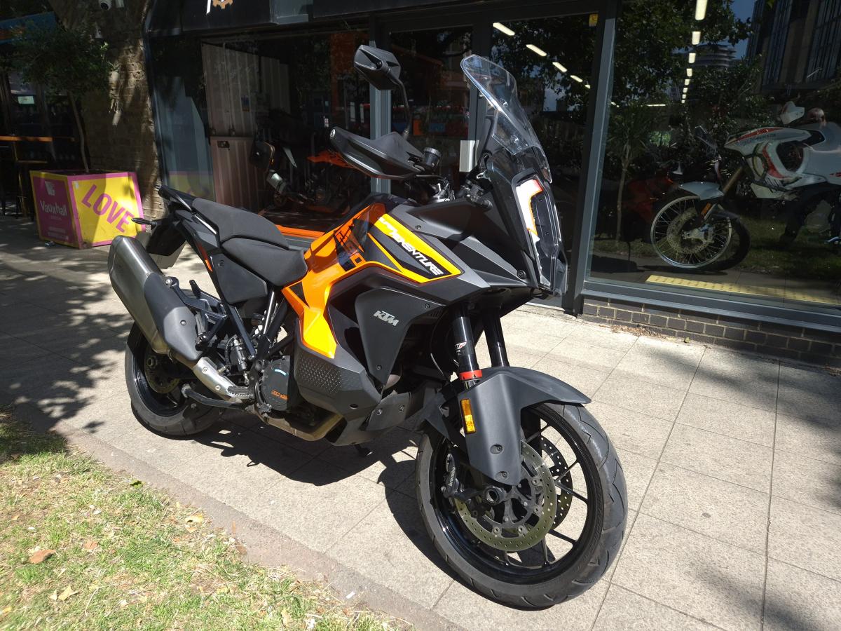 
								KTM 1290 SUPER ADVENTURE S full									
