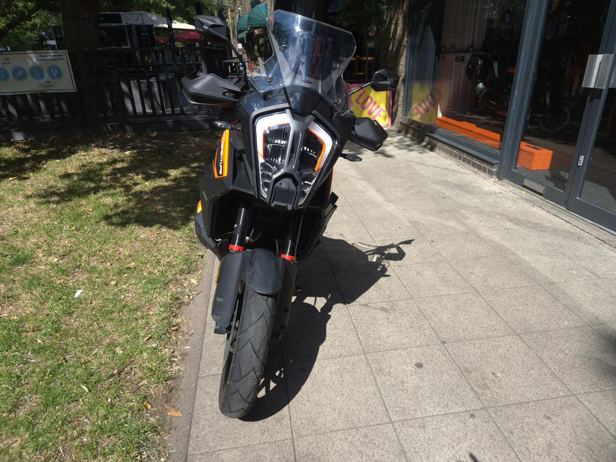 
								KTM 1290 SUPER ADVENTURE S full									